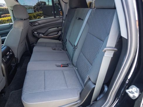 Used 2018 Chevrolet Tahoe 2WD w/ Remote Keyless Entry Package image 11