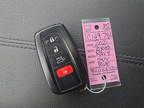 Used 2021 Toyota RAV4 XSE image 37