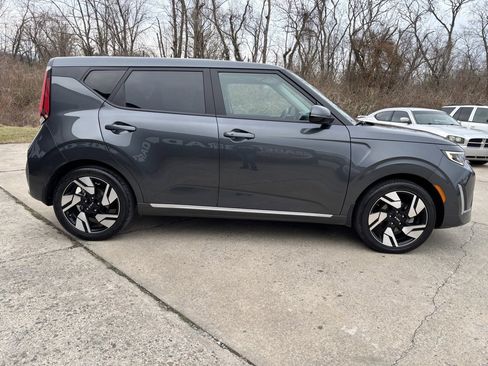 Used 2023 Kia Soul GT-Line w/ GT-Line Technology Package image 8