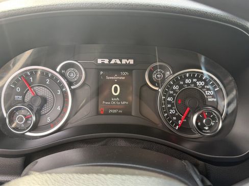 Used 2024 RAM 3500 SLT w/ Quick Order Package 2YG SLT AWD/4WD image 14