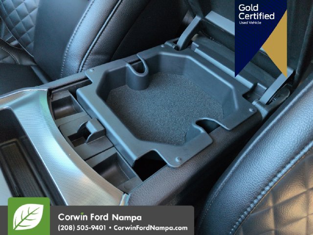 Used 2024 Ford Edge Titanium AWD/4WD image 21