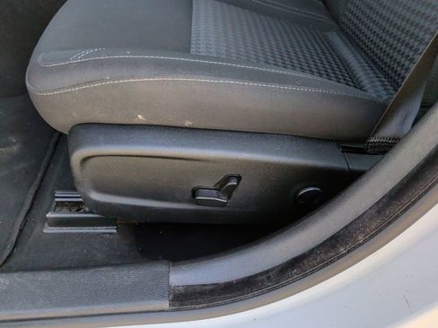 Used 2023 Dodge Charger SXT image 13