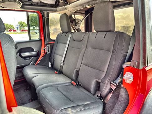 Used 2021 Jeep Wrangler Unlimited Sport AWD/4WD image 21