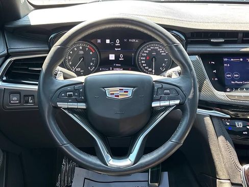 Used 2024 Cadillac XT6 Sport w/ Technology Package AWD/4WD image 24