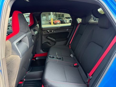 Used 2023 Honda Civic Type R image 15