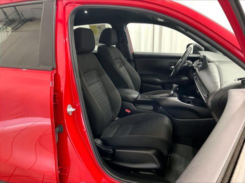 Used 2023 Honda HR-V Sport image 11