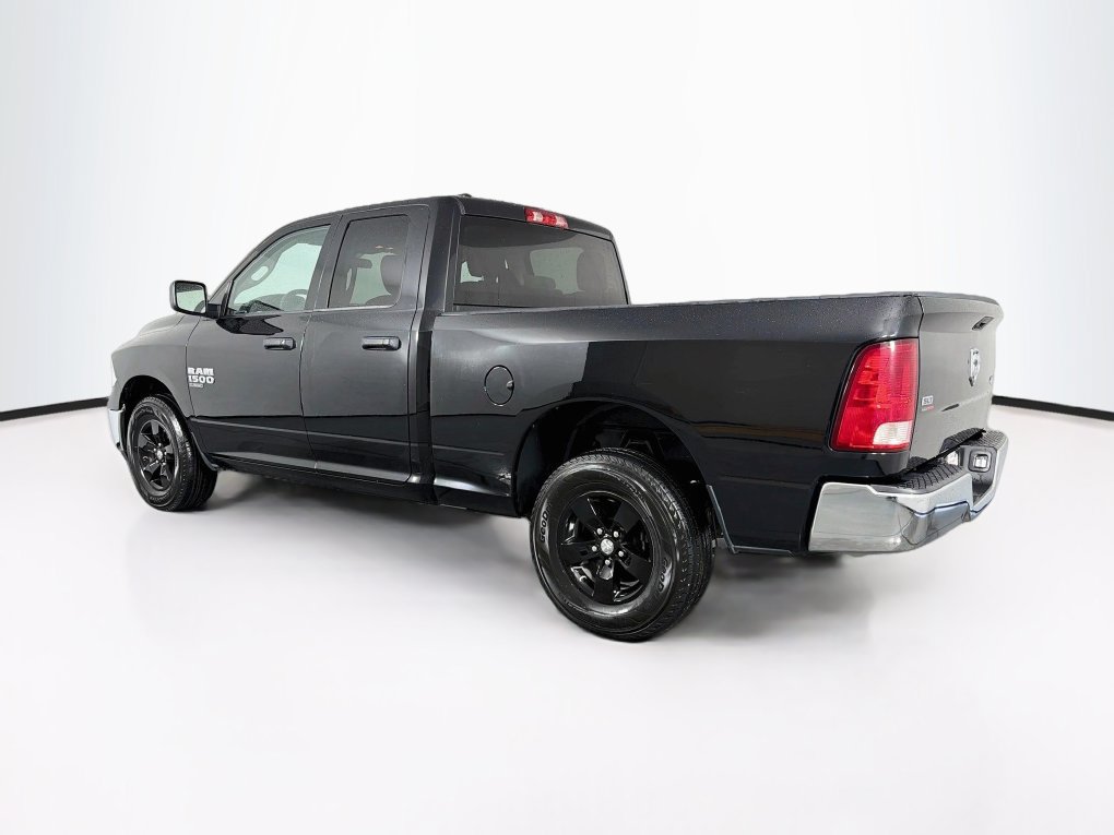 Used 2024 RAM 1500 Classic SLT AWD/4WD image 7