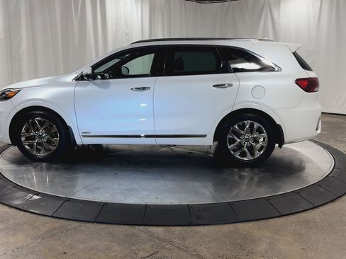 Used 2019 Kia Sorento SX image 11