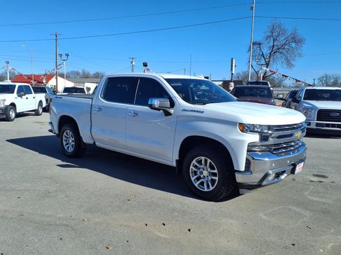 Used 2021 Chevrolet Silverado 1500 LTZ w/ LTZ Convenience Package II image 24