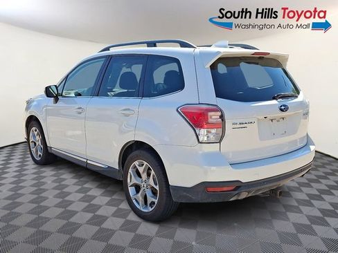 Used 2018 Subaru Forester 2.5i Touring AWD/4WD image 4