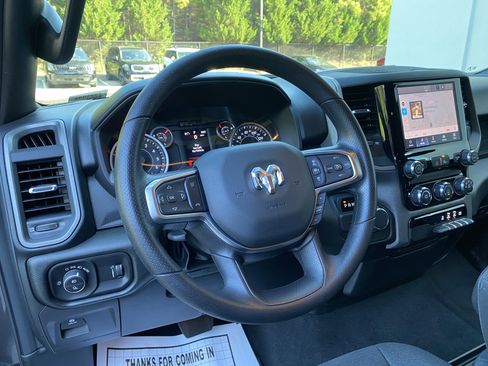 Used 2026 RAM 1500 Express RWD image 17