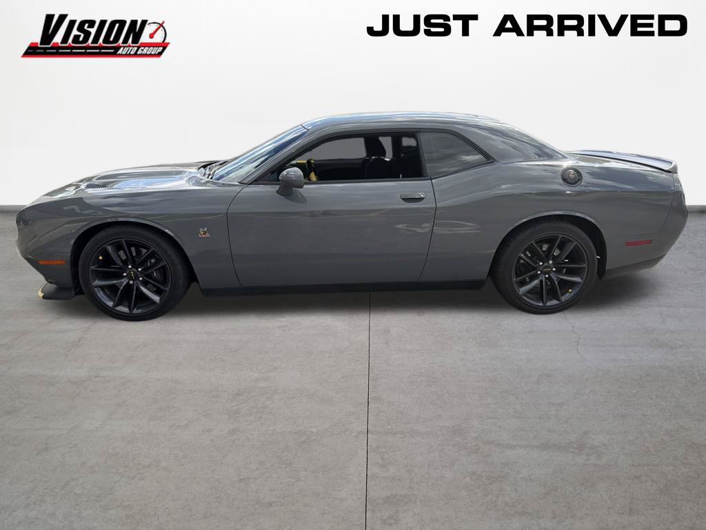 Used 2019 Dodge Challenger R/T Scat Pack RWD image 2