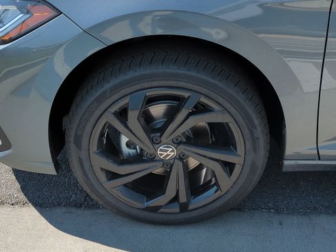 New 2025 Volkswagen Jetta SE image 19