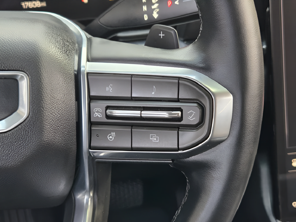 Used 2026 GMC Terrain Elevation AWD/4WD image 26