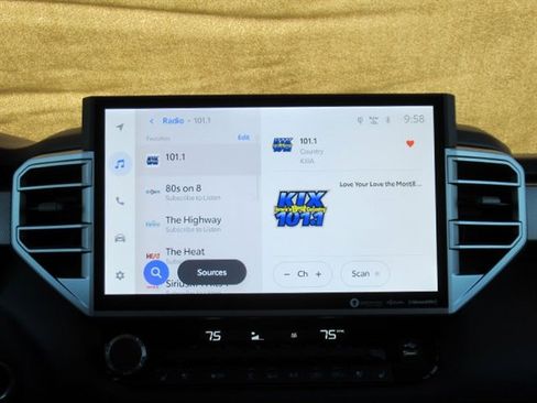 Used 2024 Toyota Tundra Limited image 21