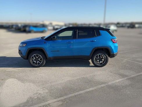 New 2026 Jeep Compass Trailhawk image 6