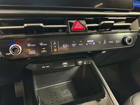 Used 2023 Kia Niro Wind w/ Wind Preserve Package FWD image 24
