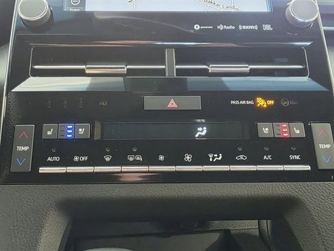 Used 2022 Toyota Avalon Touring w/ Advanced Safety Package image 30