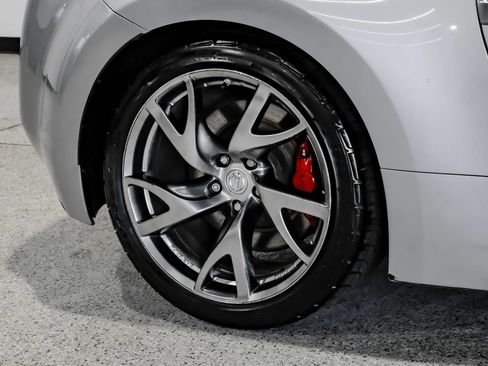 Used 2013 Nissan 370Z Touring w/ Sport Pkg RWD image 38