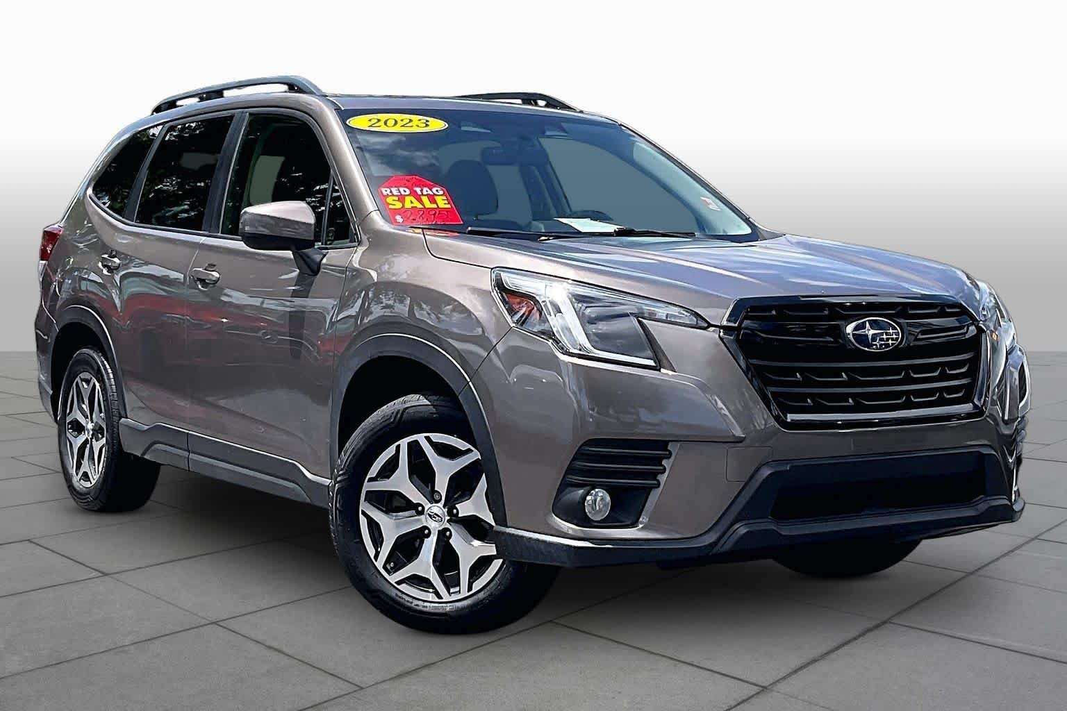 Used 2023 Subaru Forester Premium AWD/4WD image 4