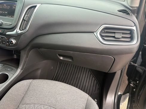 Certified 2022 Chevrolet Equinox LT FWD image 25