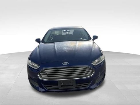 Used 2016 Ford Fusion SE FWD image 8