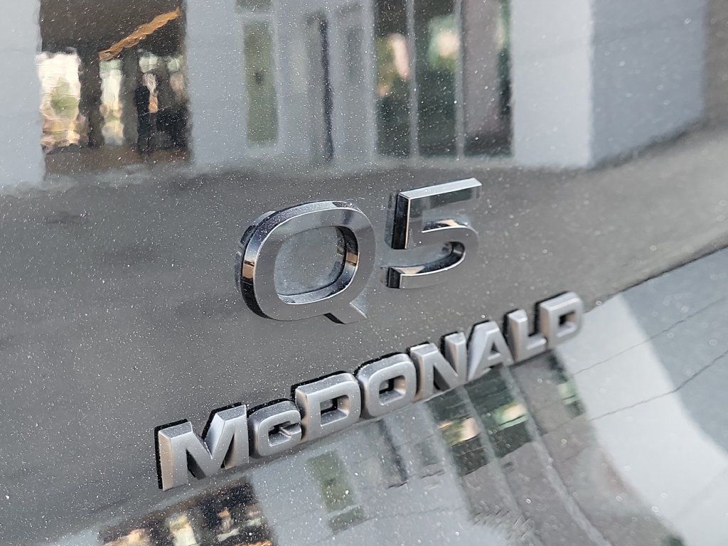 Used 2025 Audi Q5 Premium Plus w/ Premium Plus AWD/4WD image 11