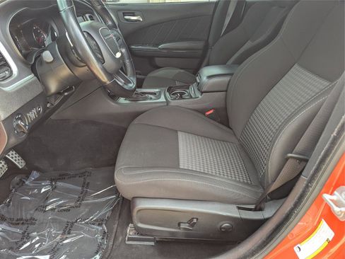 Used 2022 Dodge Charger GT w/ Blacktop Package image 13