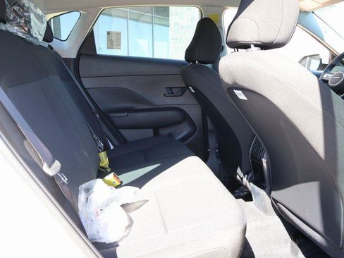New 2026 Hyundai Kona SE FWD image 15
