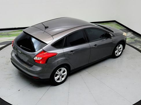Used 2013 Ford Focus SE image 32