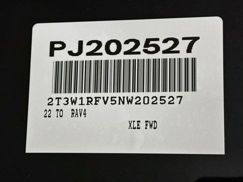 Certified 2022 Toyota RAV4 XLE w/ Convenience Package FWD image 46