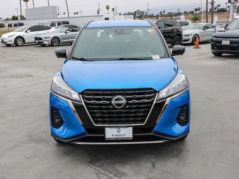 Used 2024 Nissan Kicks SR FWD image 3