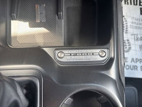 Used 2025 Ford Bronco Outer Banks AWD/4WD image 22