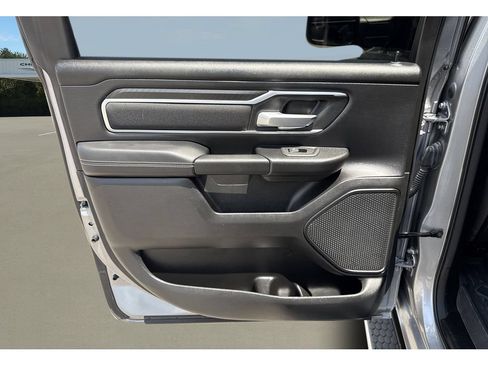 Used 2025 RAM 1500 Big Horn AWD/4WD image 31