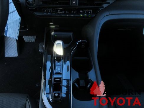 New 2026 Toyota Crown Signia Limited image 15