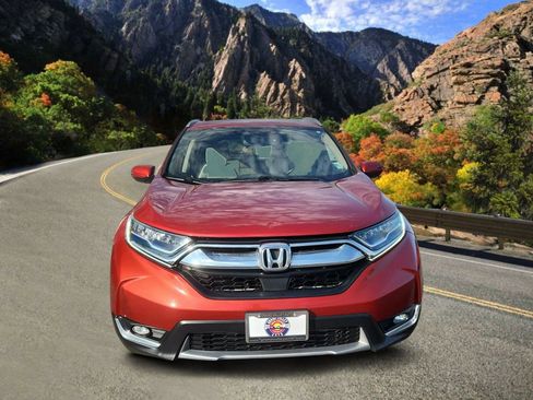 Used 2019 Honda CR-V Touring image 6