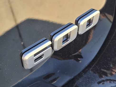 New 2026 Cadillac Escalade Luxury w/ Touring Package image 7