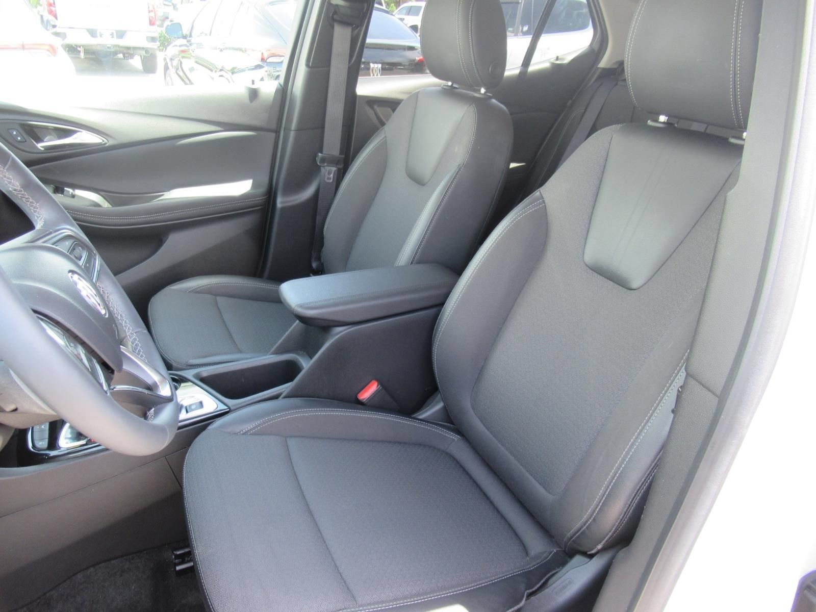 Used 2023 Buick Encore GX Preferred w/ Cold Weather Comfort Package FWD image 19