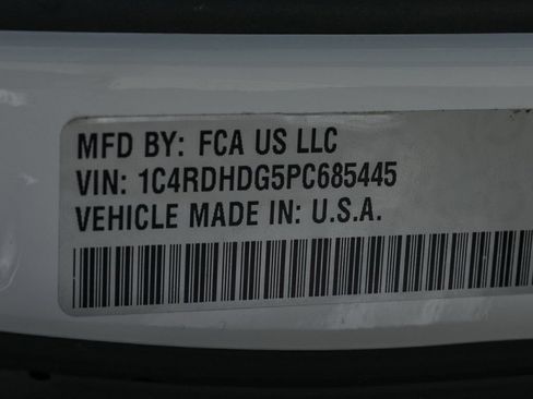 Used 2023 Dodge Durango GT RWD image 34