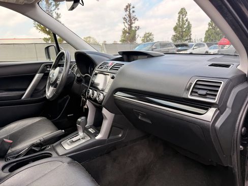 Used 2017 Subaru Forester 2.5i Limited AWD/4WD image 19