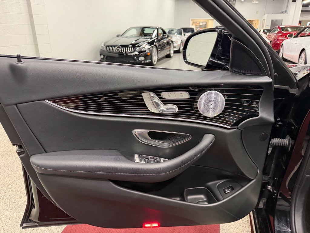 Used 2019 Mercedes-Benz E 450 4MATIC Wagon w/ Premium Package image 18