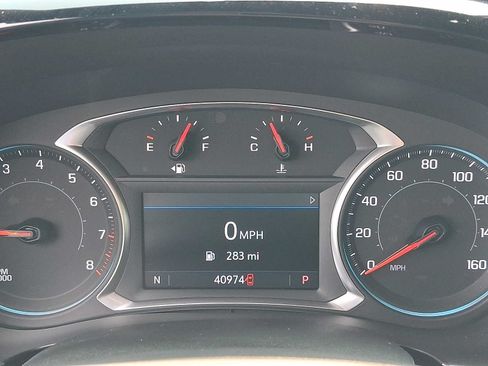 Used 2023 Chevrolet Traverse LT AWD/4WD image 20