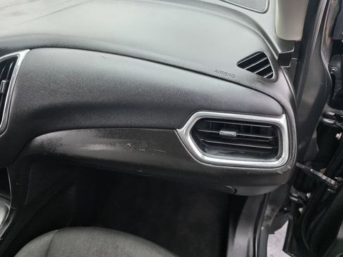 Used 2019 Chevrolet Equinox LT w/ LPO, Cargo Package FWD image 37