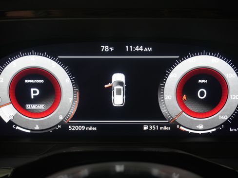 Used 2023 Nissan Pathfinder Platinum w/ Lighting Package (N93) FWD image 22