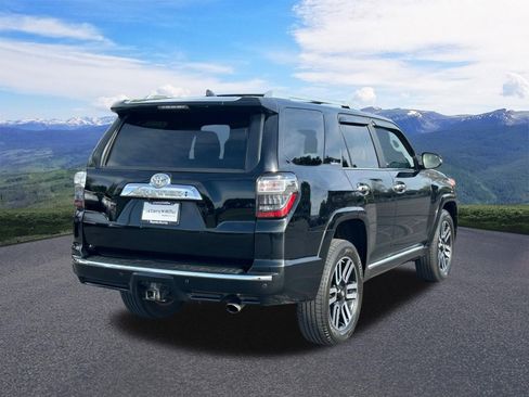 Used 2017 Toyota 4Runner Limited AWD/4WD image 5