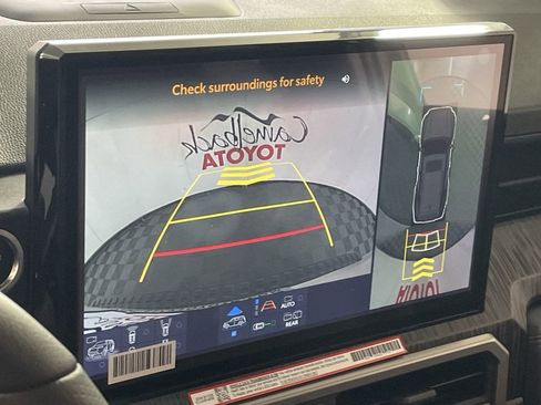 New 2026 Toyota 4Runner 4WD image 17