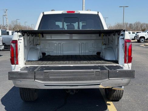 Used 2025 Ford F150 Lariat w/ Equipment Group 502A High image 6