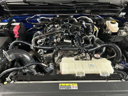 Used 2024 Toyota Tacoma TRD Sport AWD/4WD image 10