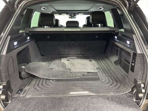Used 2023 Land Rover Range Rover SE image 42