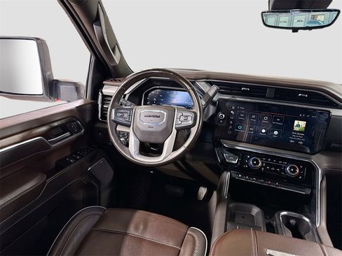 Used 2024 GMC Sierra 3500 Denali w/ Denali Reserve Package image 14